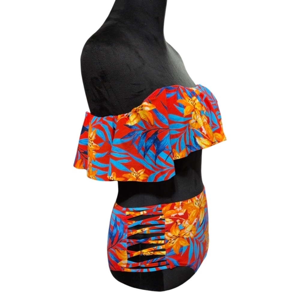 Tropical State Of Mind Off Shoulder Bikini Top In Red - Picture 5 of 8